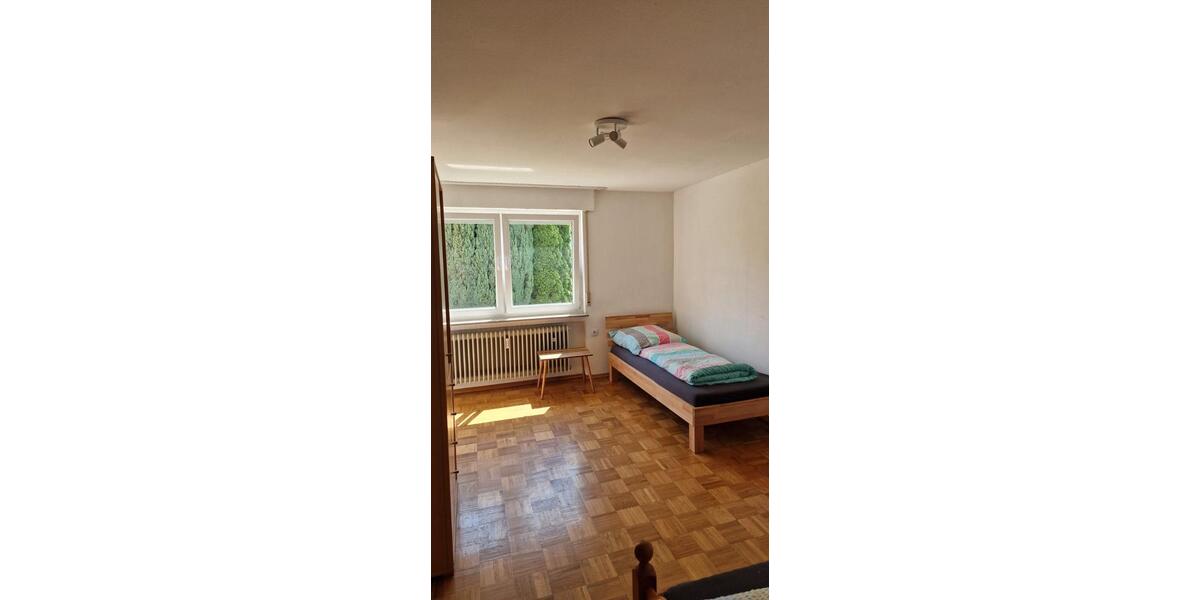 Wohnen auf Zeit Plochingen - 4 Zimmer, 83 m&sup2;, 29&euro; | Angebot:26286412