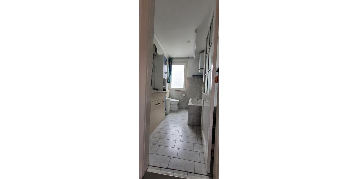 Etagenwohnung Linden - 5 Zimmer, 100 m&sup2;, 1.500&euro; | Angebot:26038560