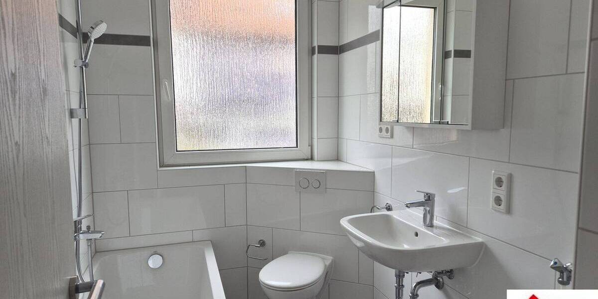 Etagenwohnung Nürnberg Röthenbach b Schweinau - 2 Zimmer, 45 m&sup2;, 530&euro; | Angebot:25985870