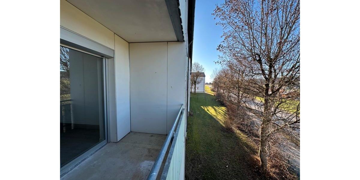 1. OG 3 Zimmer mit Balkon 3 zimmer