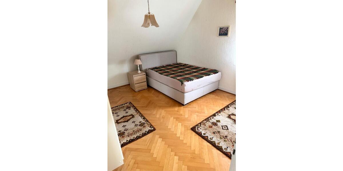 Dachgeschoßwohnung Birkenfeld - 4 Zimmer, 85 m&sup2;, 750&euro; | Angebot:26632751
