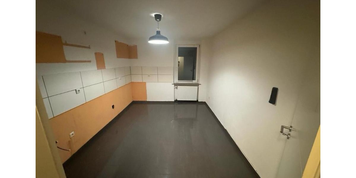 Etagenwohnung Völklingen - 3 Zimmer, 80 m&sup2;, 600&euro; | Angebot:26532842