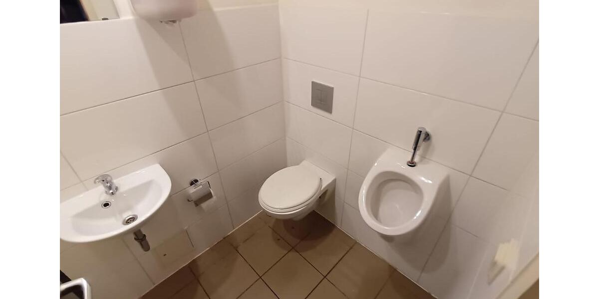 Gewerbeobjekt Wilhelmshaven Fedderwardergroden - 1.500&euro; | Angebot:25995660