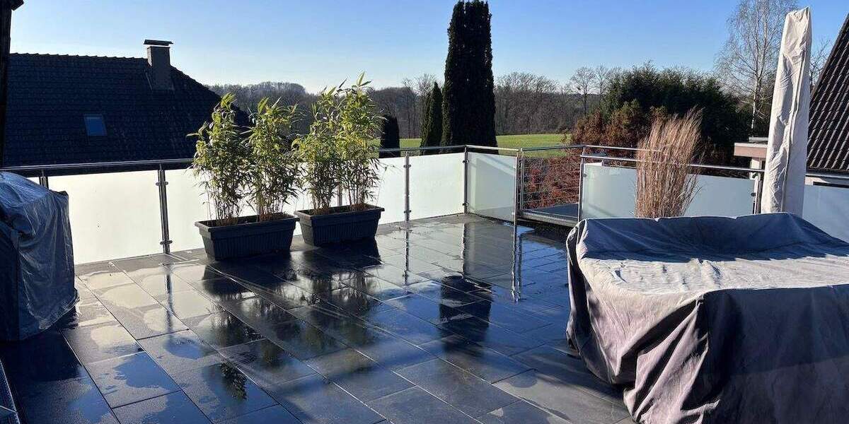 Etagenwohnung Bünde Dünne - 4 Zimmer, 130 m&sup2;, 890&euro; | Angebot:25109592