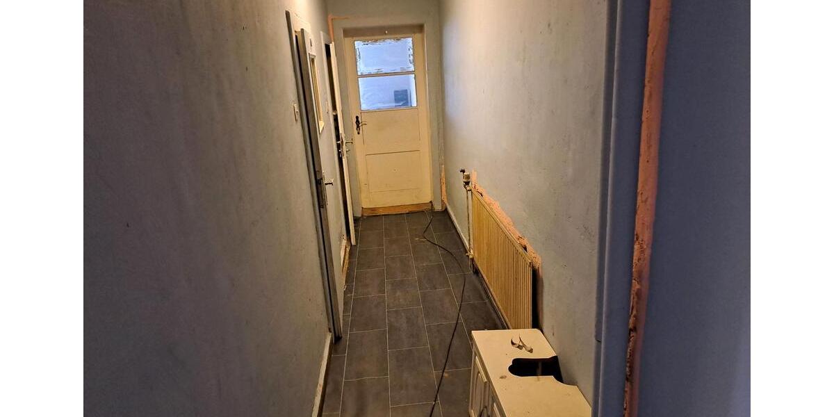 Etagenwohnung Ballenstedt - 2 Zimmer, 60 m&sup2;, 250&euro; | Angebot:24307081