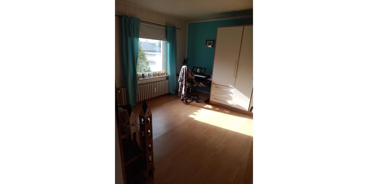 Etagenwohnung Stolzenau - 4 Zimmer, 91 m&sup2;, 700&euro; | Angebot:26337049