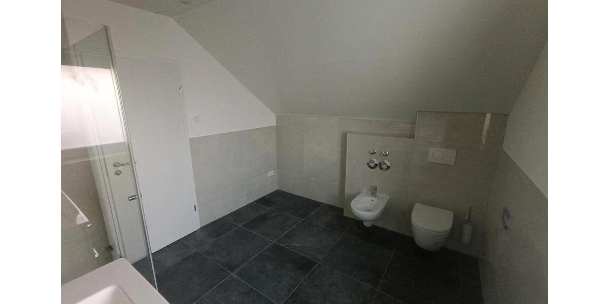 Dachgeschoßwohnung Pfungstadt - 3 Zimmer, 66 m&sup2;, 1.100&euro; | Angebot:26388736