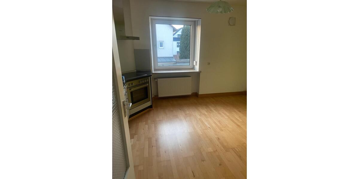 Etagenwohnung Gersthofen - 2 Zimmer, 70 m&sup2;, 1.300&euro; | Angebot:24729585