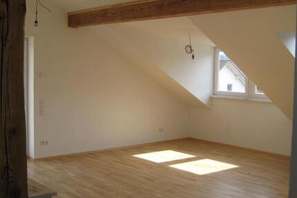 Schöne Dachgeschosswohnung HettenshausenJahnhöhe nähe Pfaffenhofen a.d.Ilm 2 zimmer