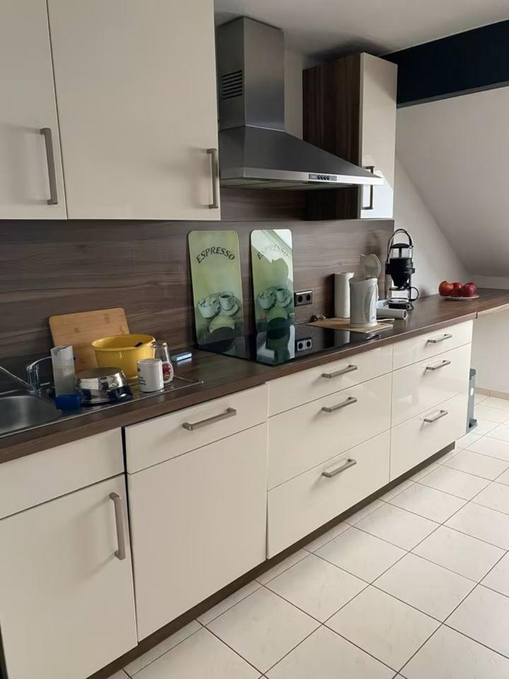 Monteur Wohnung zimmer