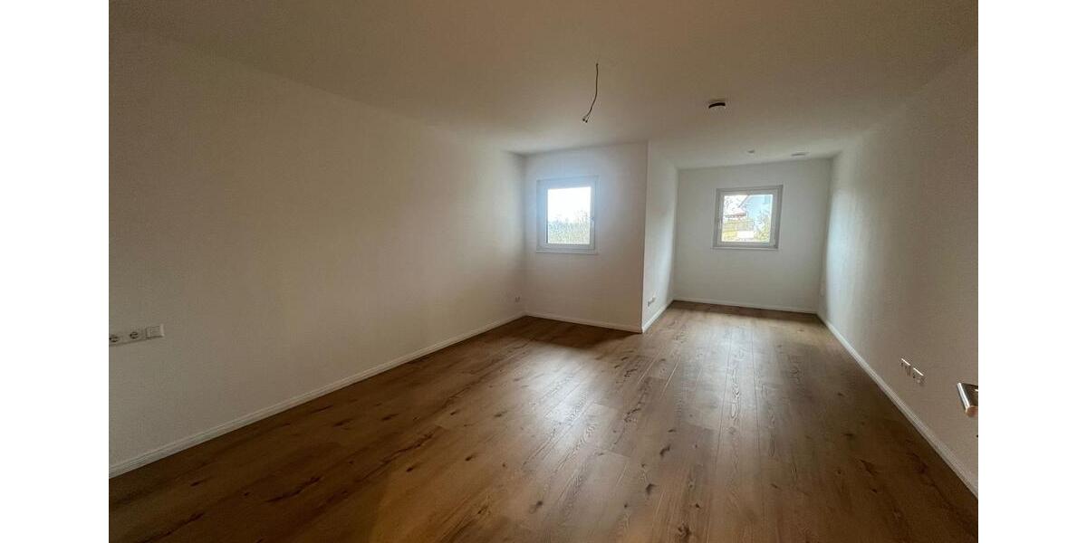 Erdgeschoßwohnung Biberach an der Riß - 2.5 Zimmer, 95 m&sup2;, 1.250&euro; | Angebot:24878612