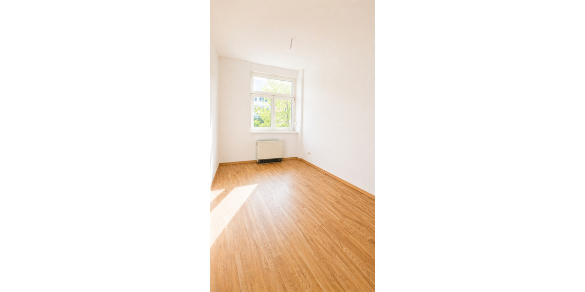 Etagenwohnung Sondershausen - 3 Zimmer, 85 m&sup2;, 560&euro; | Angebot:26289763