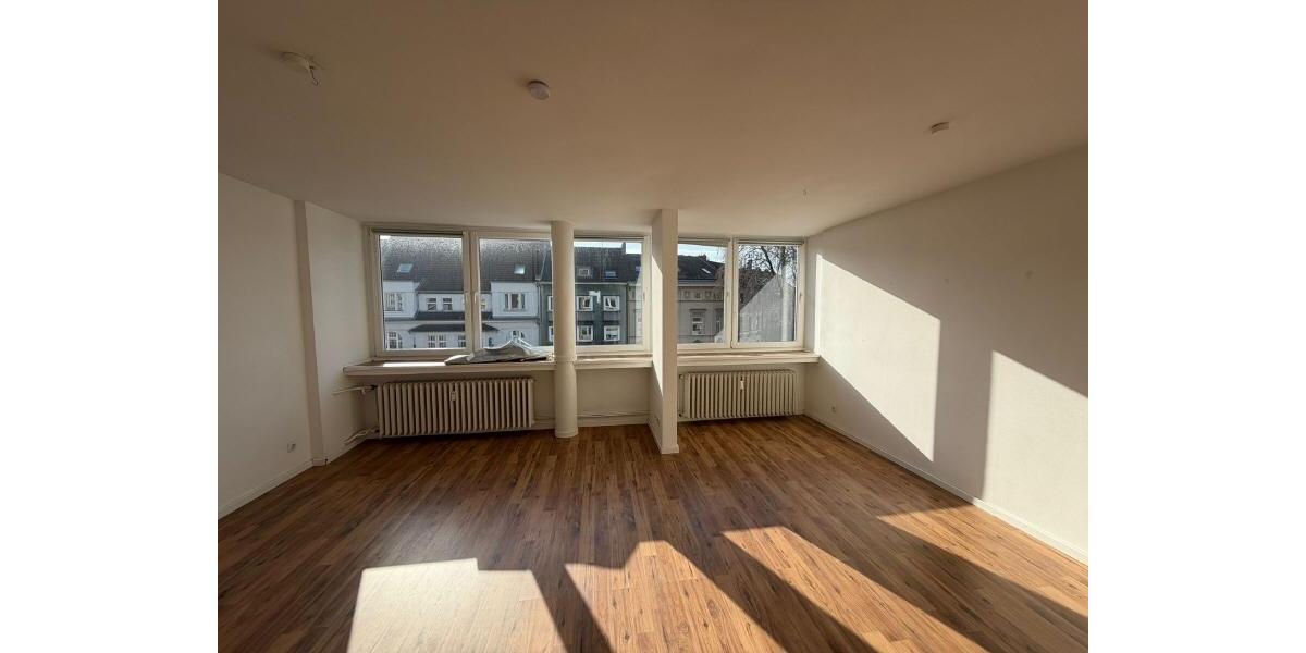 Dachgeschoßwohnung Köln Innenstadt - 3 Zimmer, 86 m&sup2;, 1.700&euro; | Angebot:26636029