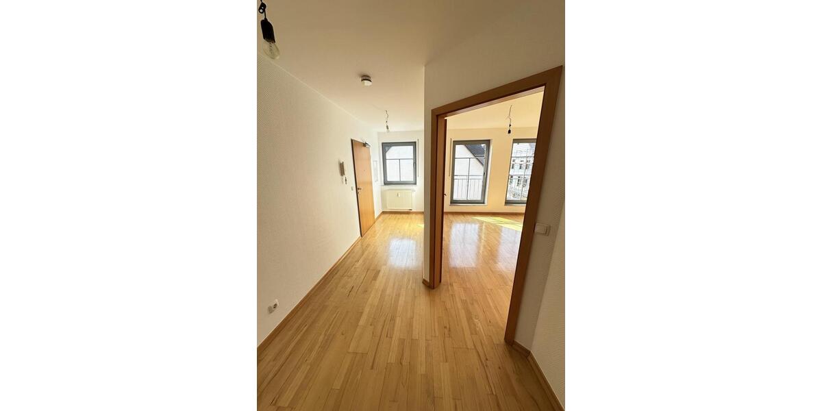 Dachgeschoßwohnung Schweich - 2 Zimmer, 74 m&sup2;, 845&euro; | Angebot:26504987