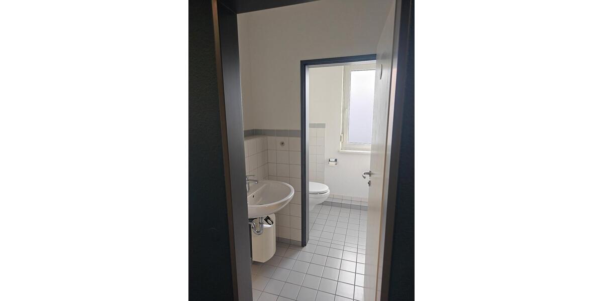 Gewerbeobjekt Mainz Lerchenberg - 1.760&euro; | Angebot:23486056