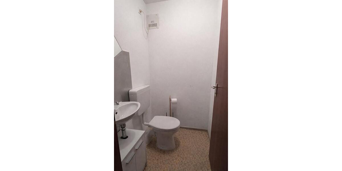 Erdgeschoßwohnung Gosheim - 4 Zimmer, 89 m&sup2;, 840&euro; | Angebot:25422671