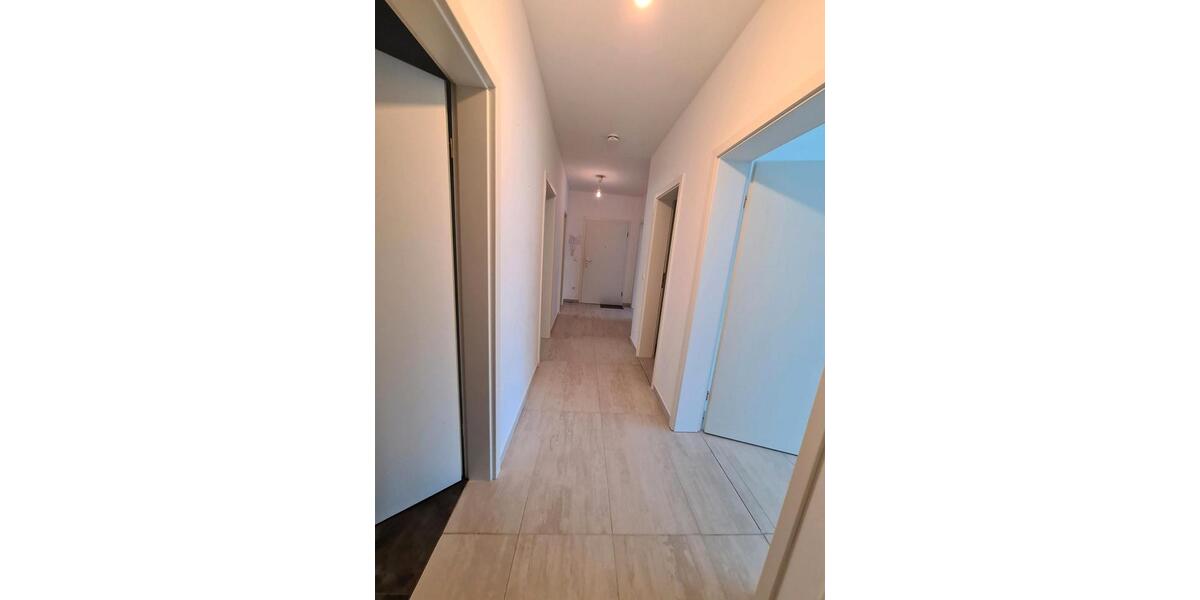 Erdgeschoßwohnung Braunschweig - 3 Zimmer, 107 m&sup2;, 1.695&euro; | Angebot:26287434