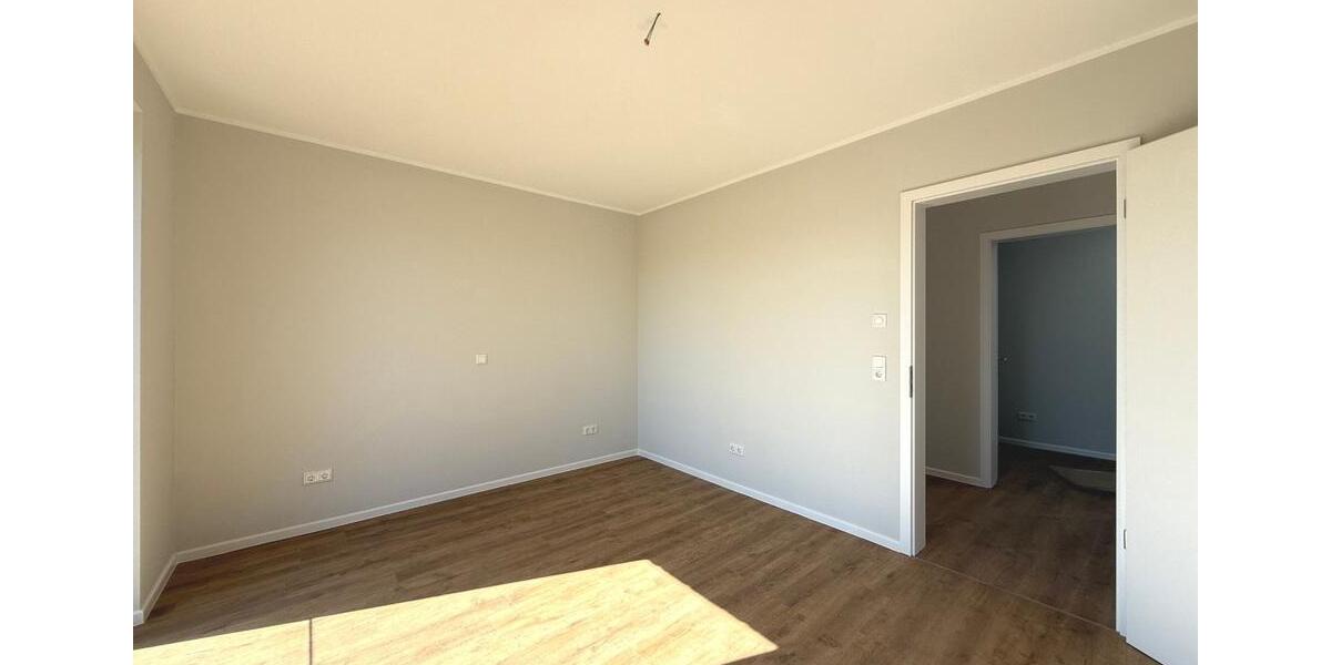 Dachgeschoßwohnung Westerstede - 3 Zimmer, 84 m&sup2;, 970&euro; | Angebot:26373259