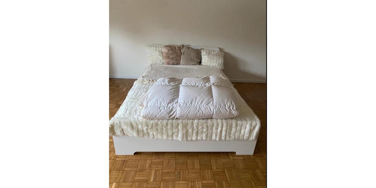 Etagenwohnung Düsseldorf Stadtbezirk 7 - 1 Zimmer, 34 m&sup2;, 830&euro; | Angebot:26057297