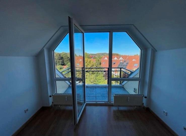 Dachgeschoßwohnung Gehrden - 3 Zimmer, 64 m&sup2;, 810&euro; | Angebot:26600912