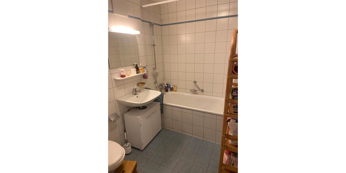Dachgeschoßwohnung Kumhausen - 1 Zimmer, 18 m&sup2;, 430&euro; | Angebot:26070195