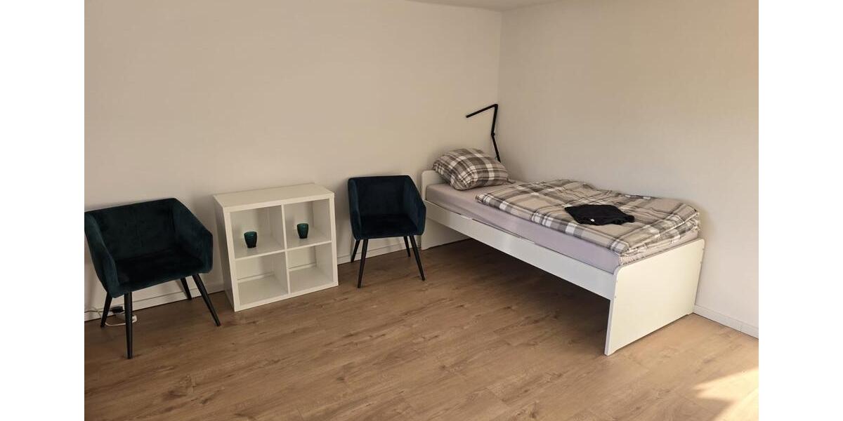 Wohnen auf Zeit Lippstadt Overhagen - 6 Zimmer, 183 m&sup2;, 25&euro; | Angebot:24336727