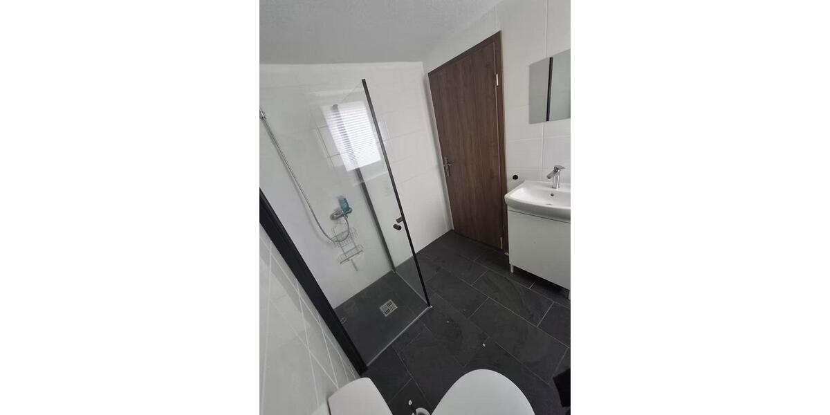 Etagenwohnung Lohfelden - 1 Zimmer, 35 m&sup2;, 350&euro; | Angebot:26262285