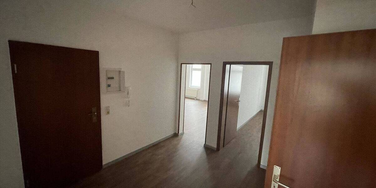 Etagenwohnung Eisenach - 2 Zimmer, 74 m&sup2;, 444&euro; | Angebot:26554397