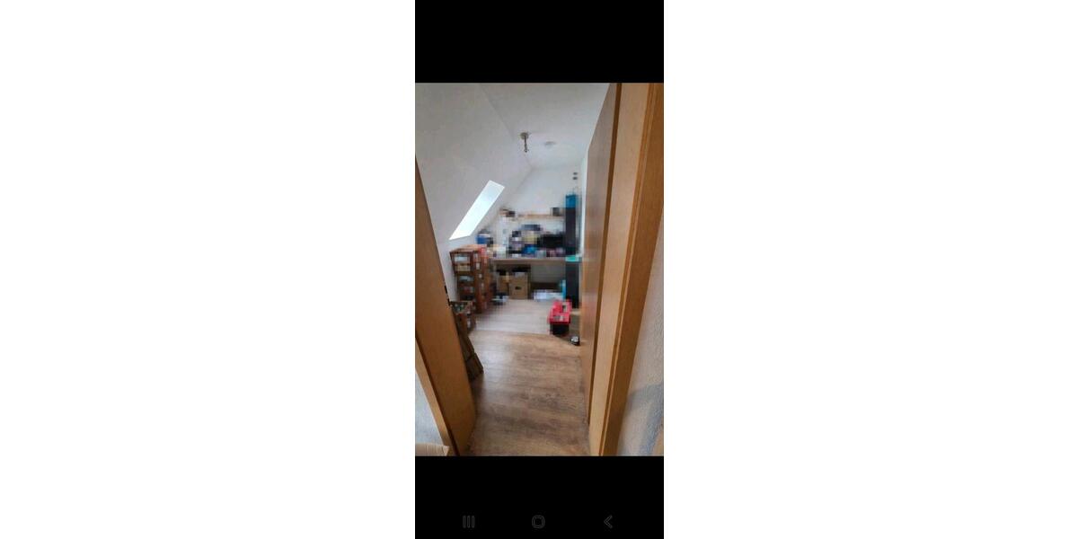 Dachgeschoßwohnung Auenwald - 6.5 Zimmer, 112 m&sup2;, 1.400&euro; | Angebot:26679251