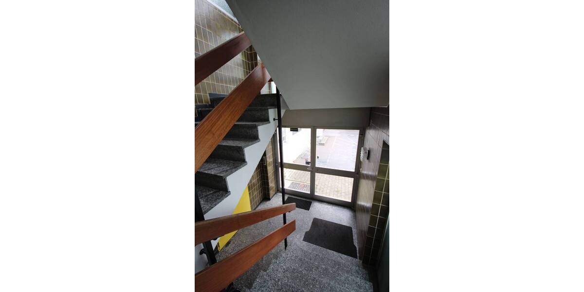 Gewerbeobjekt Landshut Industriegebiet - 2 Zimmer, 286 m&sup2;, 1.500&euro; | Angebot:19335785