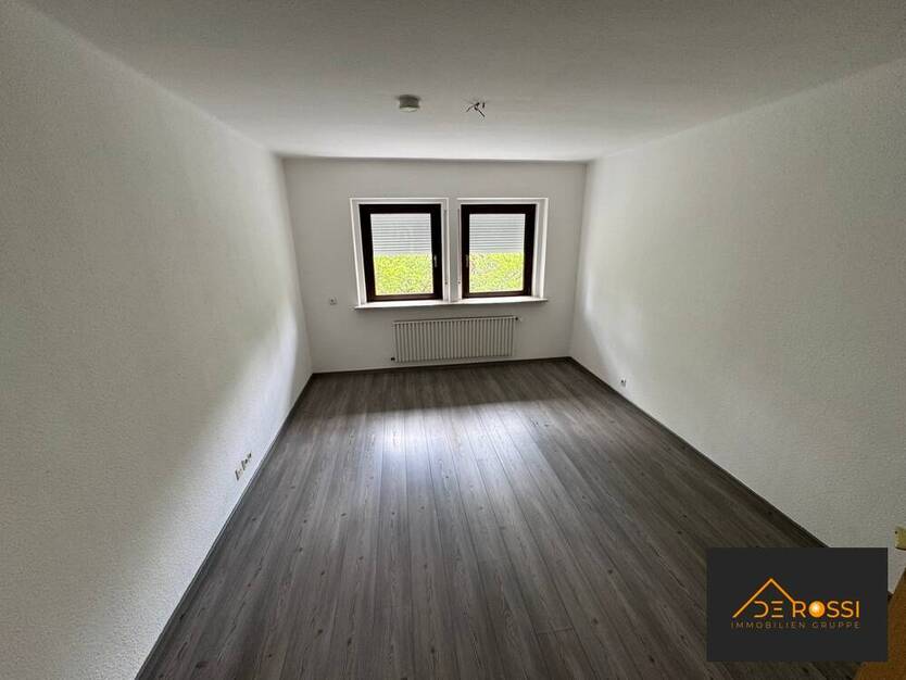 GROSSE Wohnung IN EIBACH