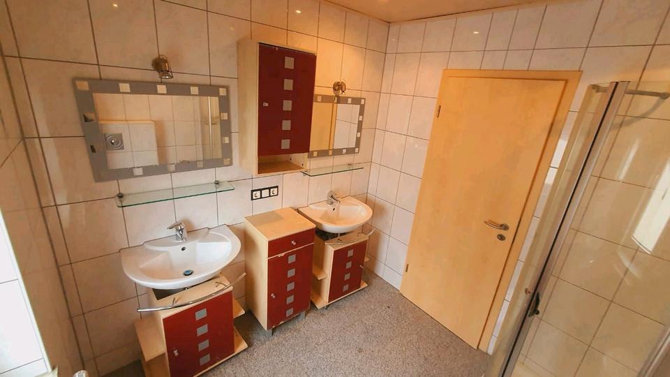 Etagenwohnung Ramstein-Miesenbach Miesenbach - 5 Zimmer, 190 m&sup2;, 1.350&euro; | Angebot:26597787