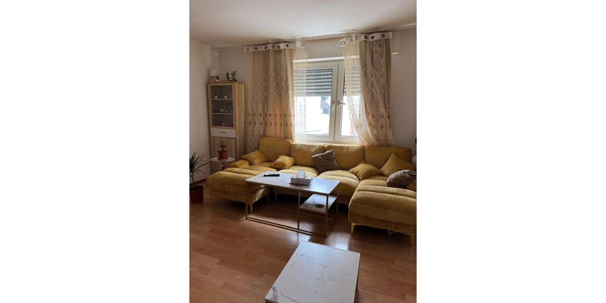 Etagenwohnung Gernsheim - 2 Zimmer, 65 m&sup2;, 700&euro; | Angebot:26998985