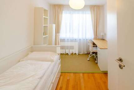 Wohnung Unterhaching - 3 Zimmer, 87 m&sup2;, 2.290&euro; | Angebot:27018927