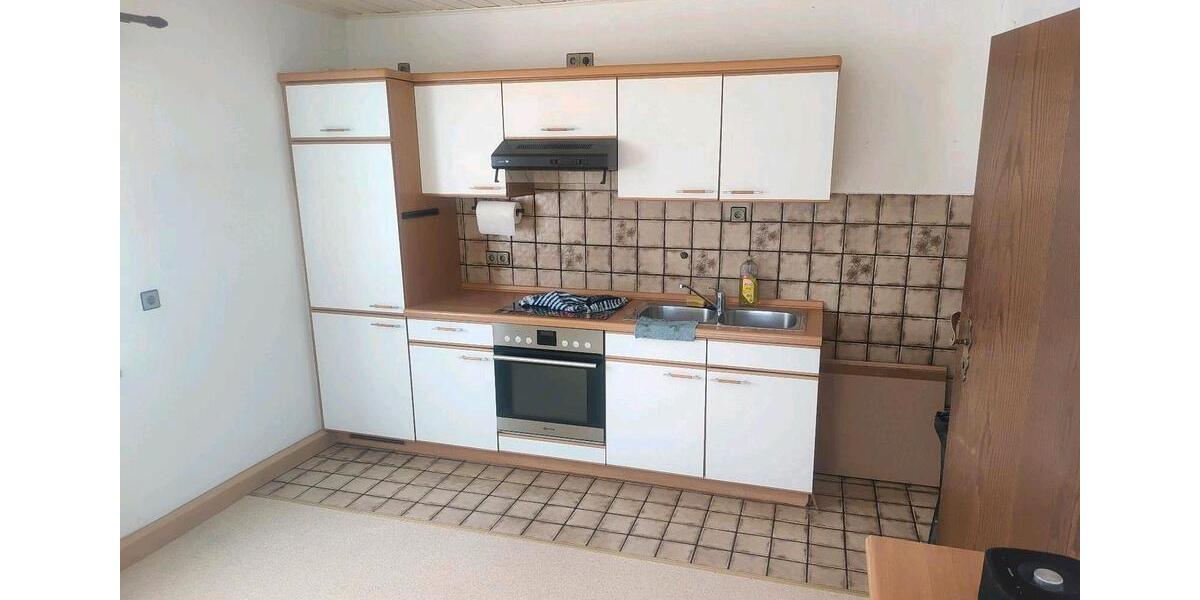 Erdgeschoßwohnung Wackersdorf - 3 Zimmer, 75 m&sup2;, 750&euro; | Angebot:26427259