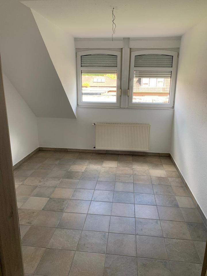 4ZKB Dachgeschoßwohnung 120m² in Bad Zwischenahn zu vermieten