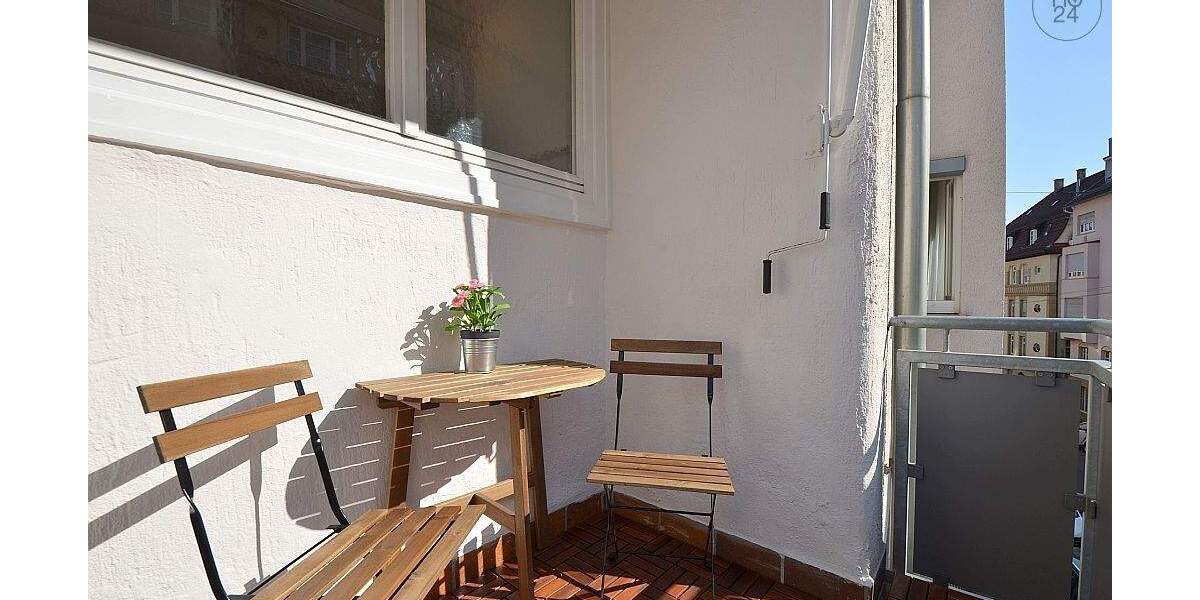 Helle, moderne Wohnung mit Balkon und zwei Schlafzimmern in Stuttgart West 3 zimmer