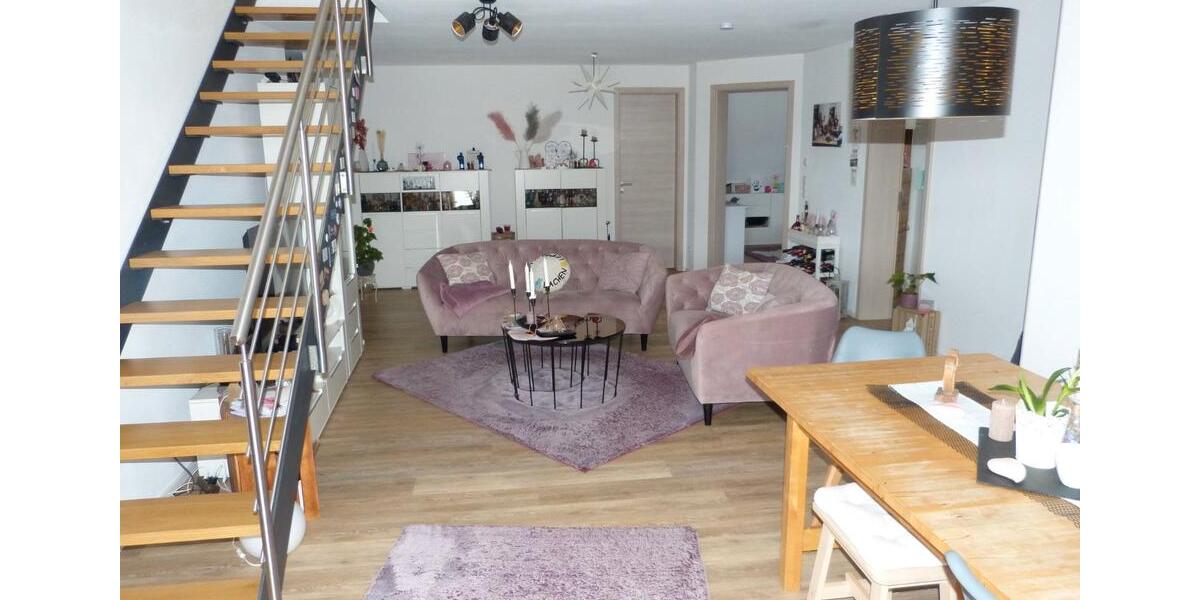 Dachgeschoßwohnung Zapfendorf - 5 Zimmer, 135 m&sup2;, 1.210&euro; | Angebot:26019917