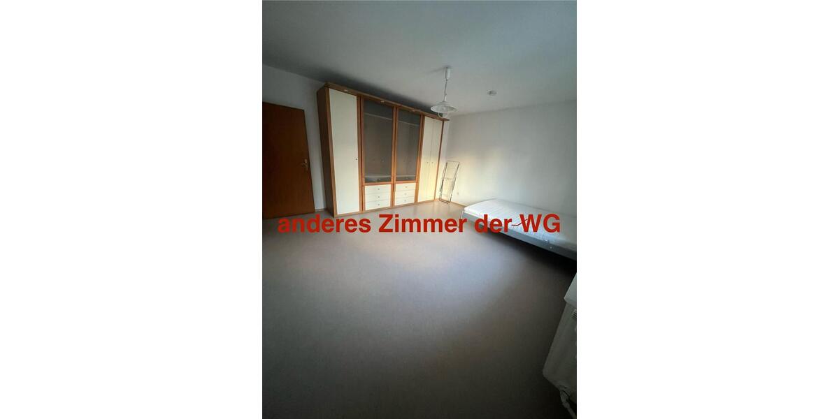Großes, helles 23 m² Zimmer mit Balkon in 3er-WG (Neugründung) 1 zimmer