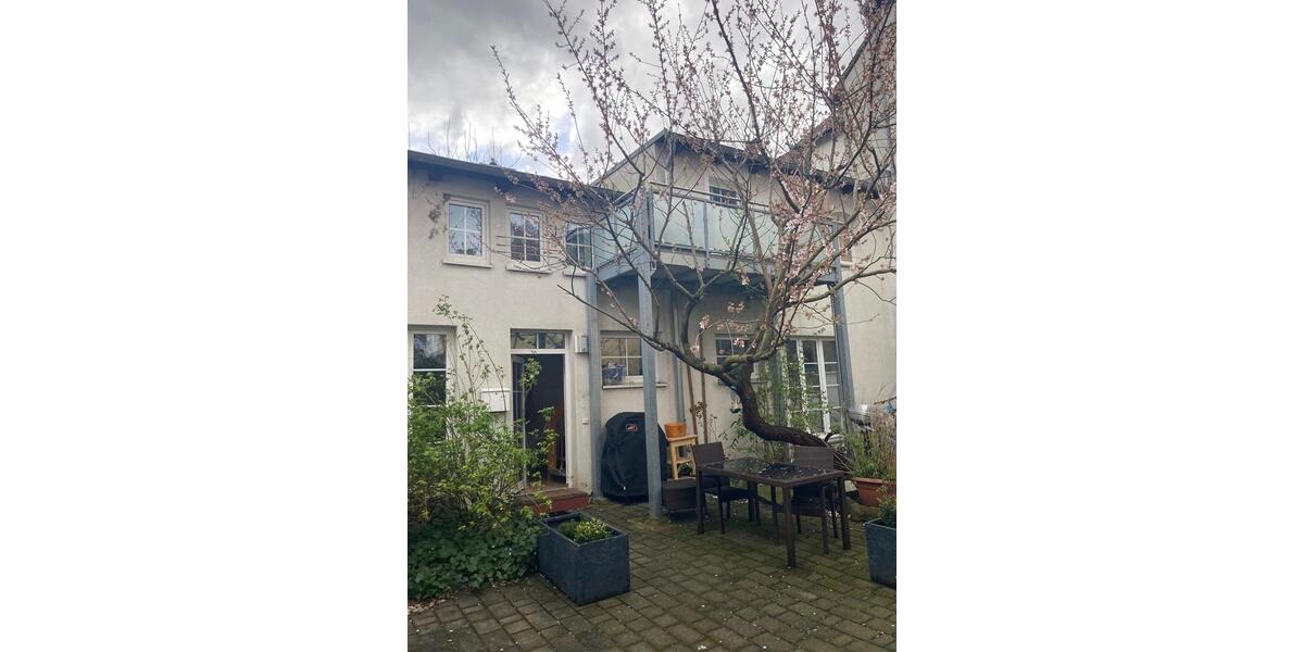 Etagenwohnung Braunschweig - 2 Zimmer, 90 m&sup2;, 1.190&euro; | Angebot:26232218