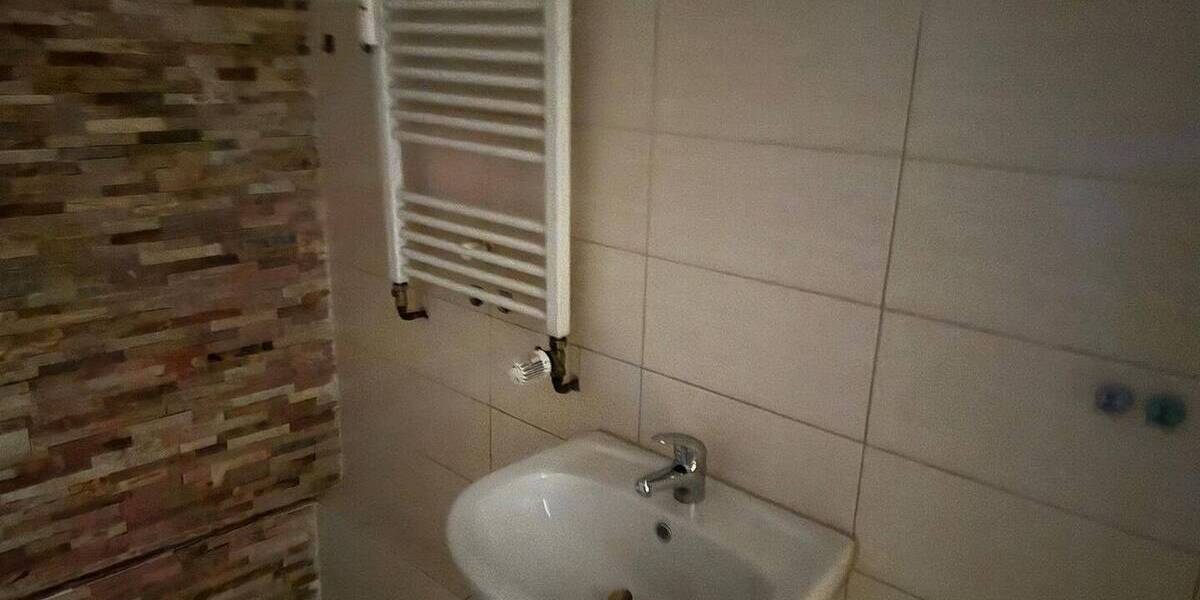 Etagenwohnung Quedlinburg - 5 Zimmer, 150 m&sup2;, 750&euro; | Angebot:26389250