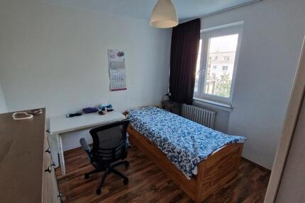 Wohnen auf Zeit Bochum Höntrop - 11 Zimmer, 59 m&sup2;, 429&euro; | Angebot:26637221