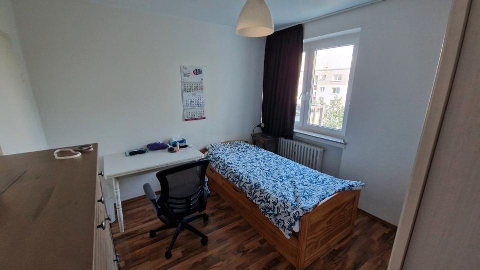 Wohnen auf Zeit Bochum Höntrop - 11 Zimmer, 59 m&sup2;, 429&euro; | Angebot:26637221