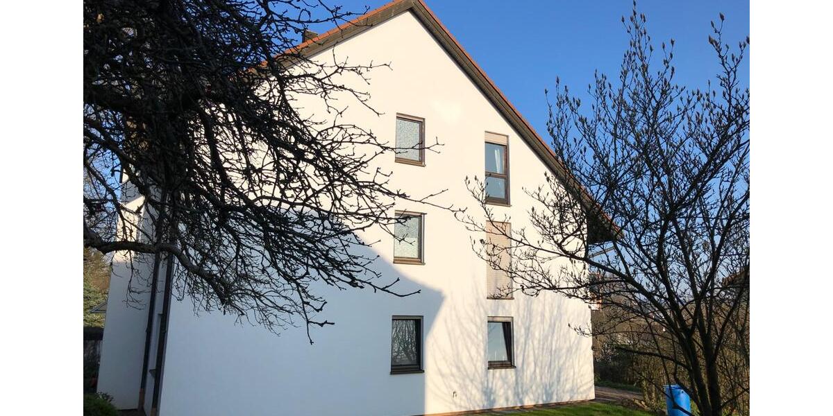 Dachgeschoßwohnung Lichtenfels - 2.5 Zimmer, 73 m&sup2;, 629&euro; | Angebot:26313107