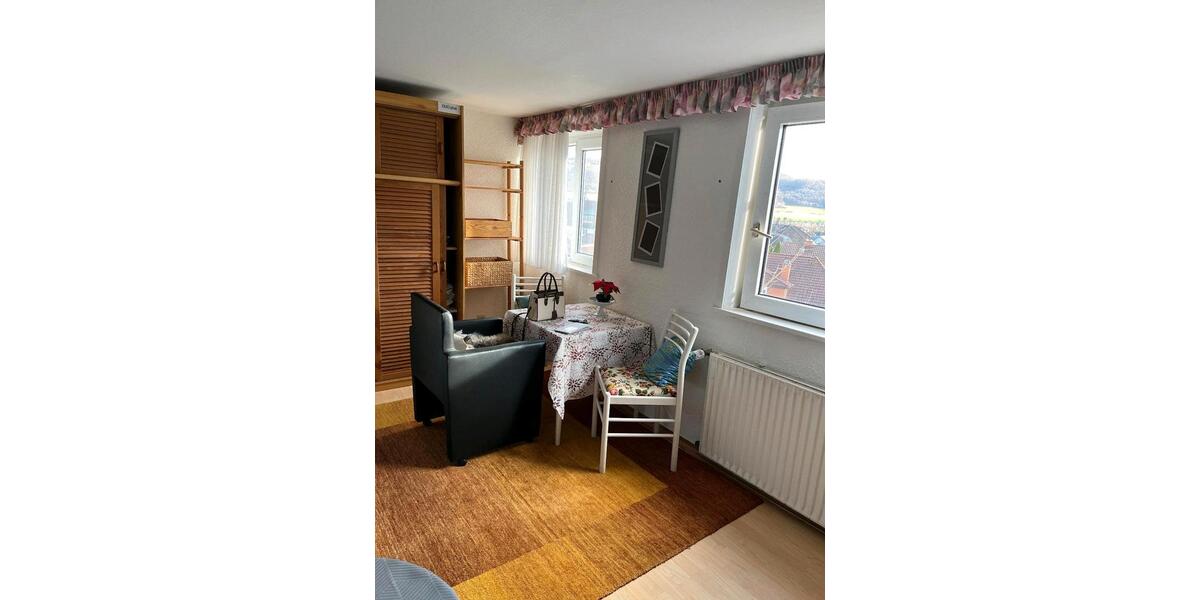 Dachgeschoßwohnung Horn-Bad Meinberg Bad Meinberg - 1 Zimmer, 25 m&sup2;, 430&euro; | Angebot:25397371