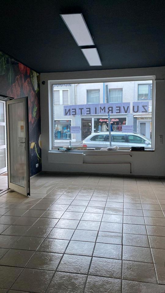 BüroLadenlokal zu vermieten!Zentrale Lage! zimmer