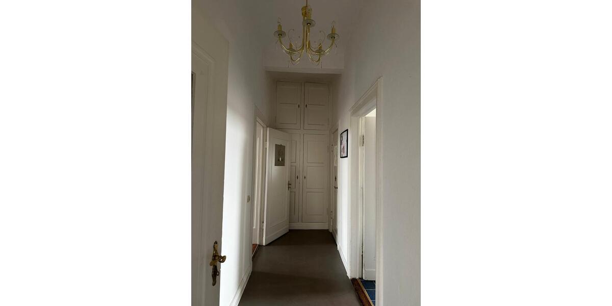 Etagenwohnung Wilhelmshaven - 5 Zimmer, 165 m&sup2;, 1.155&euro; | Angebot:26180141