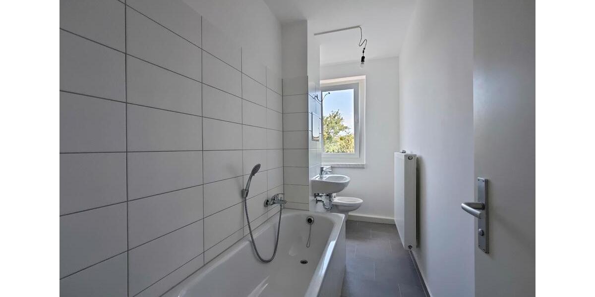 Etagenwohnung Sangerhausen - 4 Zimmer, 72 m&sup2;, 386&euro; | Angebot:26662546