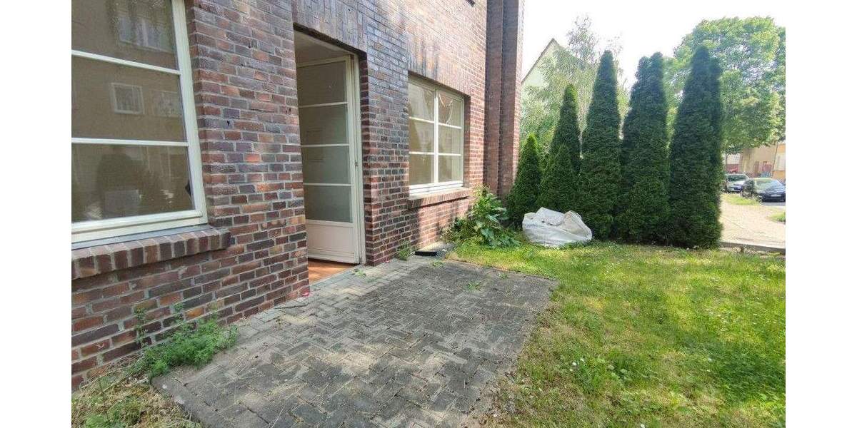 Etagenwohnung Bitterfeld Anhaltsiedlung - 1 Zimmer, 36 m&sup2;, 310&euro; | Angebot:25748389