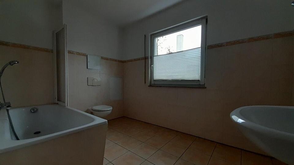 2-Raum Wohnung im EG mit Terrasse 2 zimmer